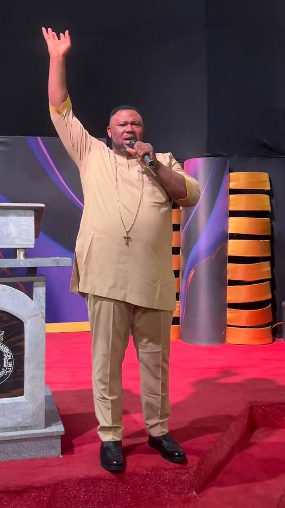 Prophet Ejike Nwachukwu ministering