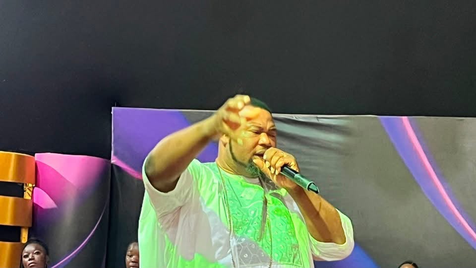 Prophet Ejike Nwachukwu ministering